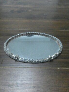 VTG Sam Fink Silver Colored Oval Ornate Mirror Cherubs Resting Filigree Tray 7.5